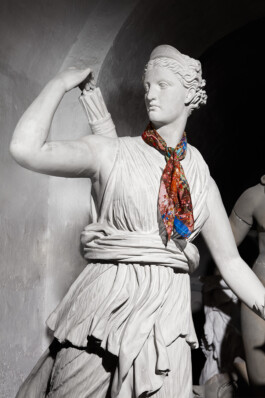 TuTu.Wien - artist scarves